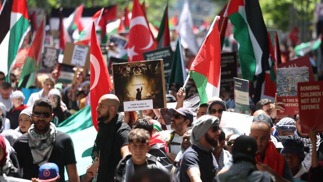 MELBOURNE AUSTRALIA - NewsWire Photos NOVEMBER 12 2023 Pro-Palestine rally in Melbourne. The rally started at the State Library before walking to Flinders Street Station and finished at Parliament HousePicture: NCA NewsWire /Brendan Beckett