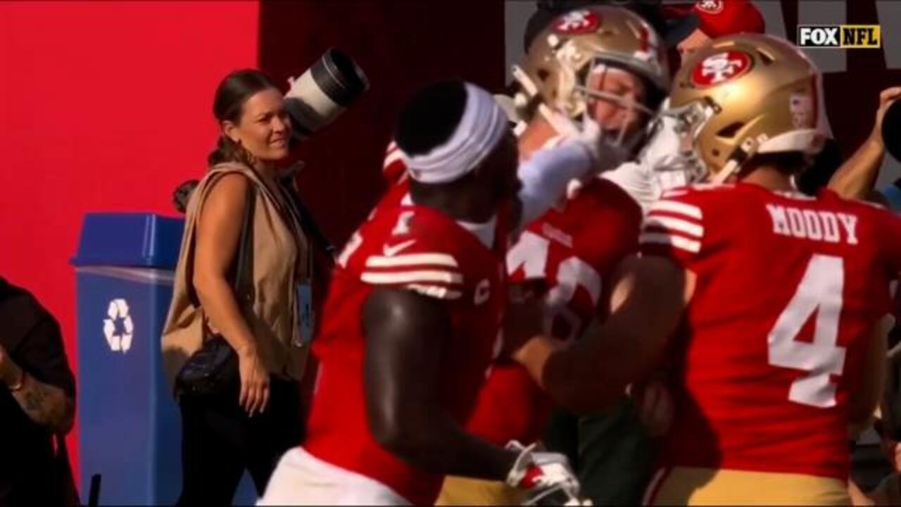 49ers star slaps his own teammate!