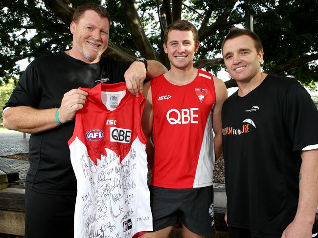 Andrew Rust will finish the walk at the MCG before the Hawthorne v Swans game. Picture: Stephen Cooper