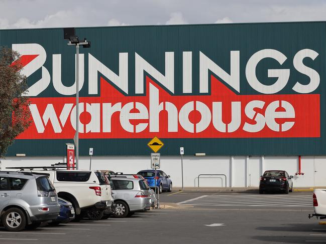 Mum’s act ‘shamed’ by Bunnings worker