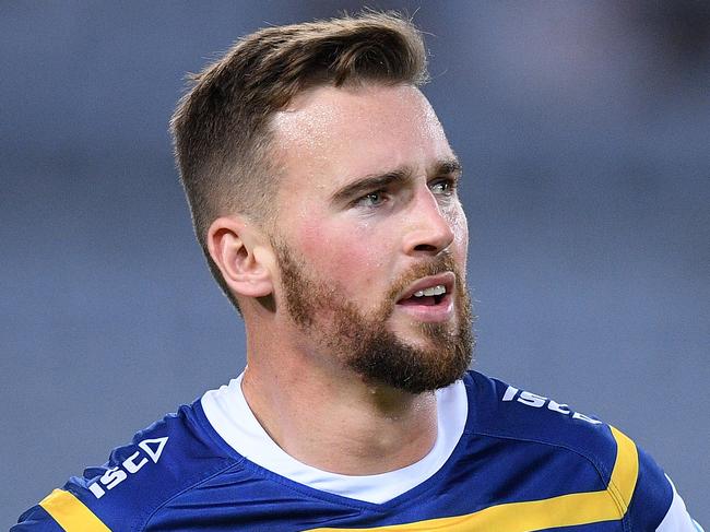 Clint Gutherson of the Eels warms up ahead of the Round 3 NRL match between the Parramatta Eels and Sydney Roosters at ANZ Stadium, Sydney, Friday, March 29, 2019. (AAP Image/Dan Himbrechts) NO ARCHIVING, EDITORIAL USE ONLY