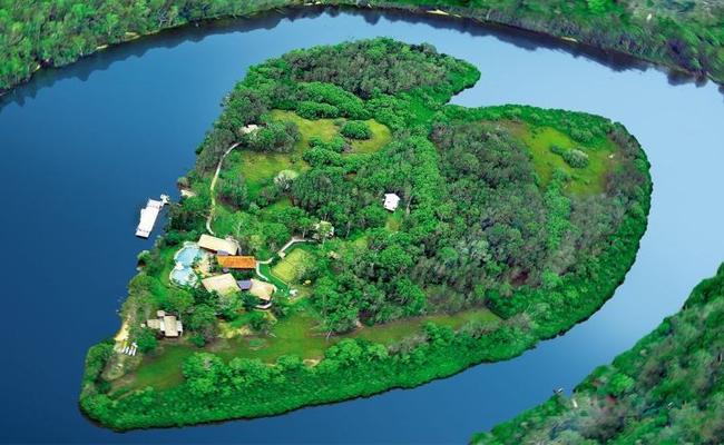 Makepeace Island. Picture: Tourism Queensland