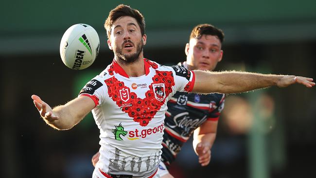 Ben Hunt says he would be comfortable playing in the No.9 at Origin level.