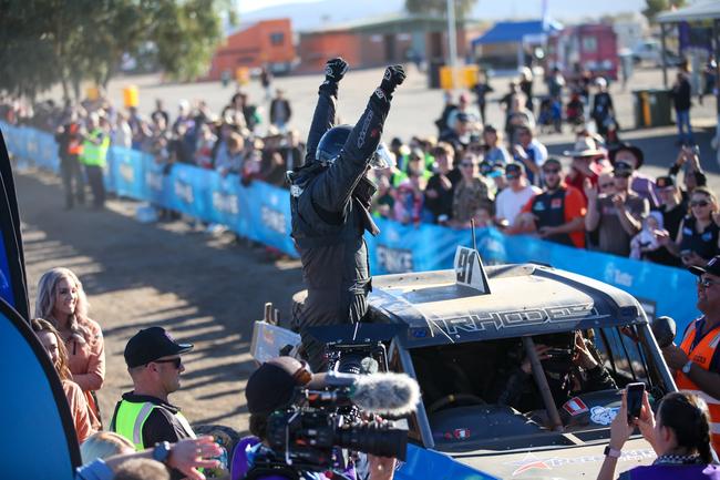 Jack Rhodes and Dave Pullino were crowned the Kings of the Desert for the 2019 Tatts Fine Desert Race. Pic: MATT HENDERSON