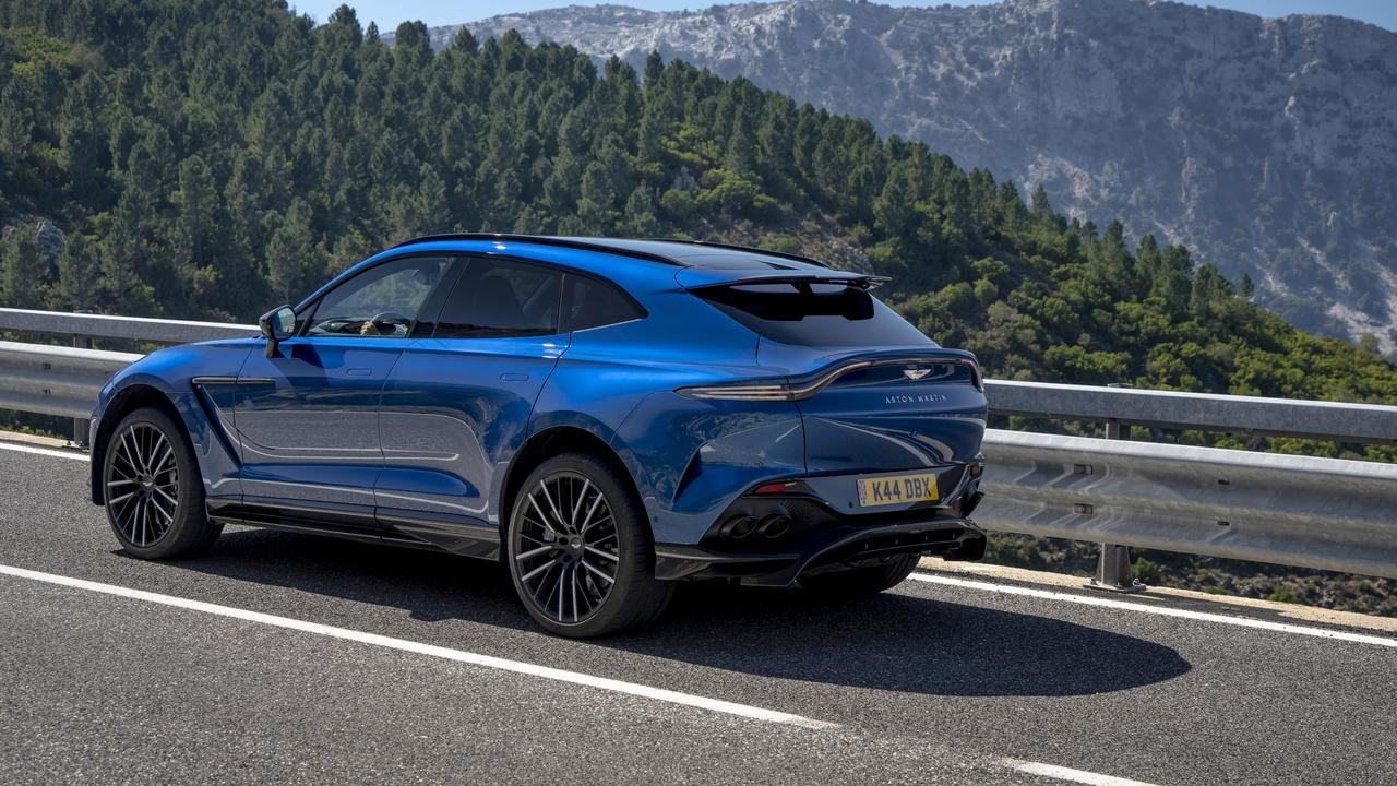 2022 Aston Martin DBX 707