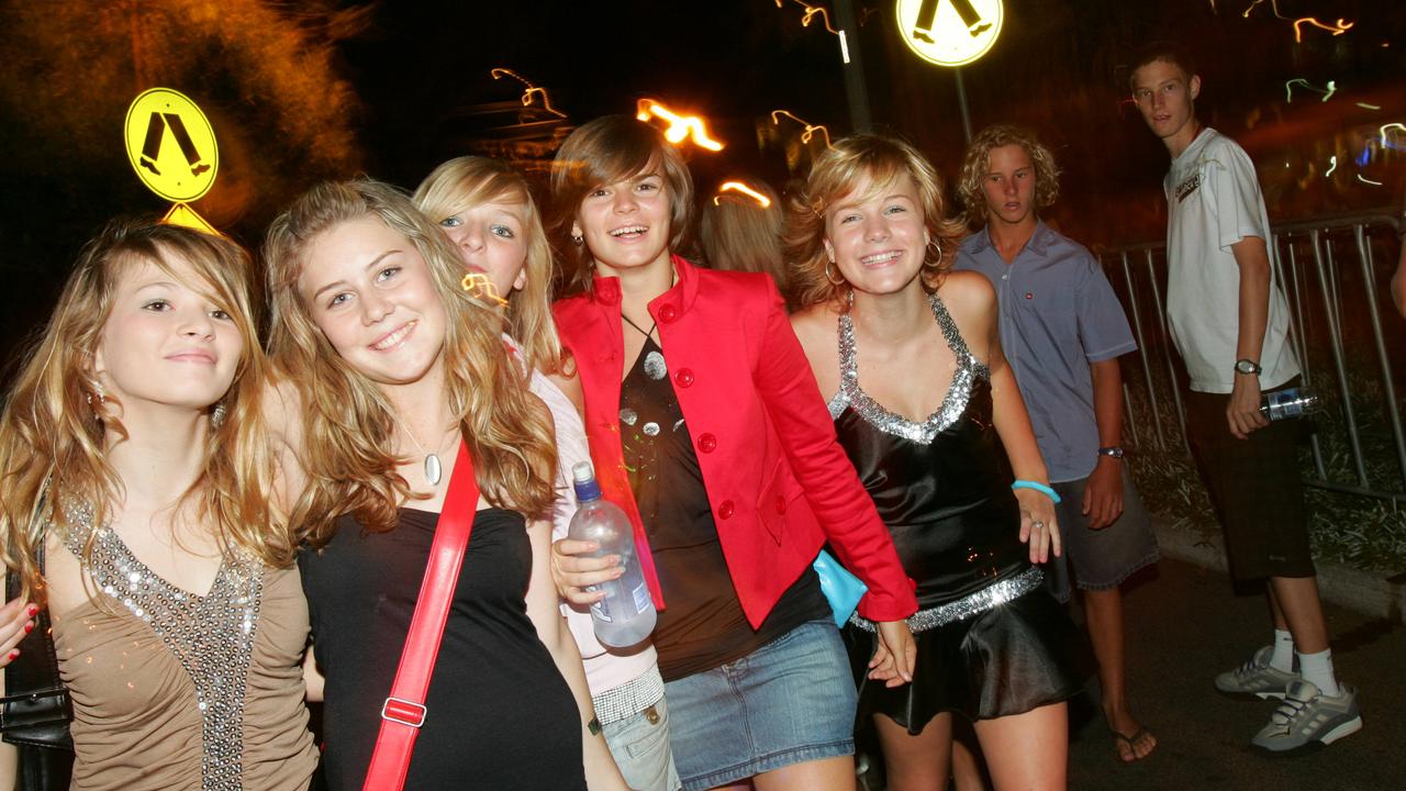 Young revellers party at Mooloolaba in 2004. Picture: Bruce Long