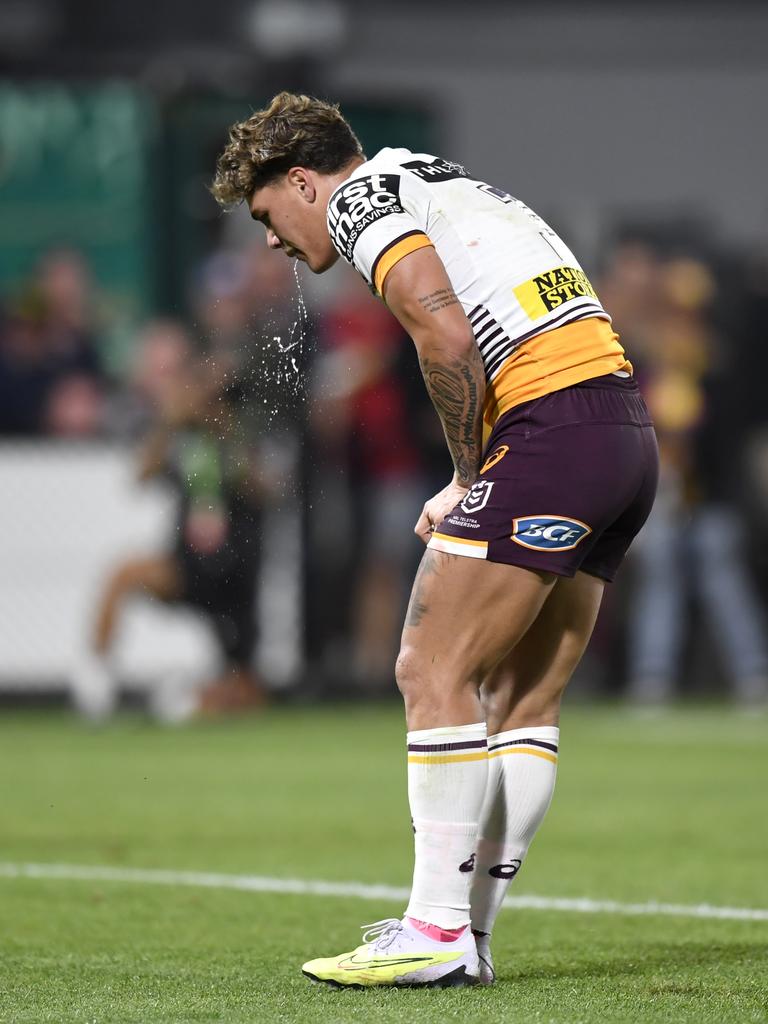 Sport Confidential: Broncos star Reece Walsh reveals truth about on-field  vomiting