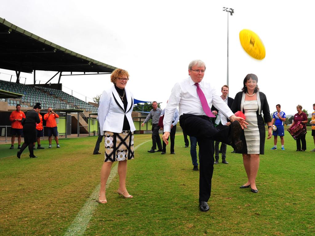 Kevin Rudd kicked a ball around with local kids at Tony Ireland Stadium today in Townsville.