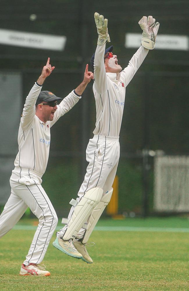 Another catch for Bailey Garnham. Picture: Glenn Campbell