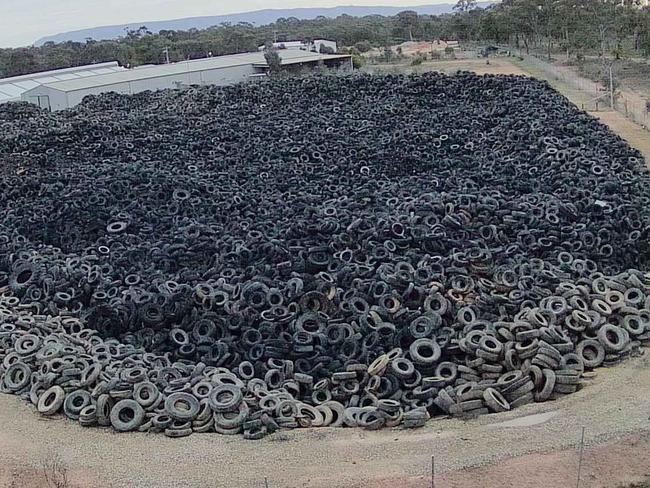 Stawell tyre stockpile