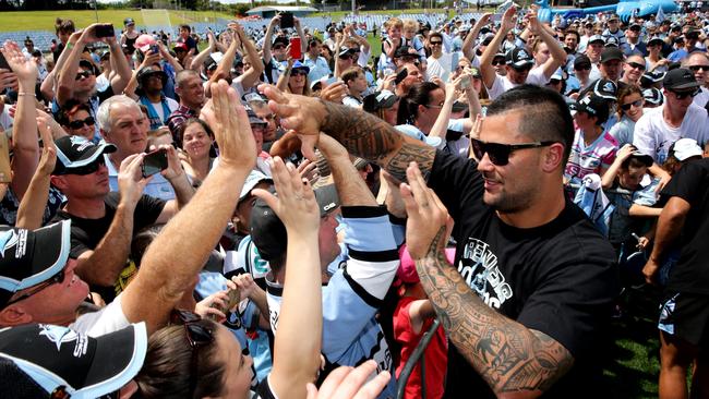 Andrew Fifita celebrates with supporters at the Sharks fan day. Picture: Stephen Cooper