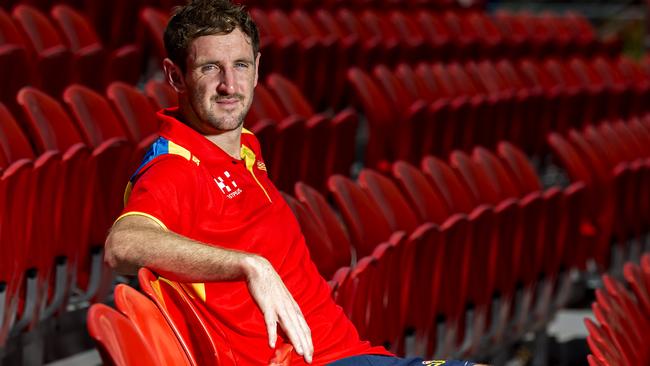 Michael Barlow in his new colours at Metricon Stadium. Picture: Jerad Williams