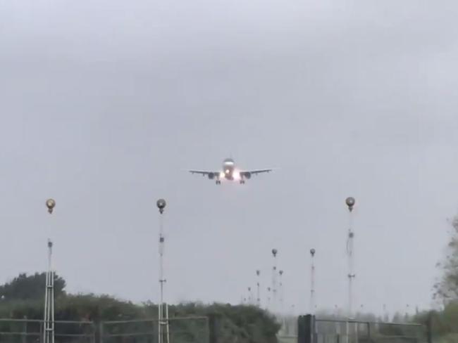 Hurricane Ophelia: Plane at Dublin Airport struggles to land in 130 km ...