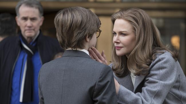 This image released by Warner Bros. Pictures shows Nicole Kidman, right, in a scene from "The Goldfinch," in theaters on Sept. 13. (Macall Polayi/Warner Bros. Pictures via AP)