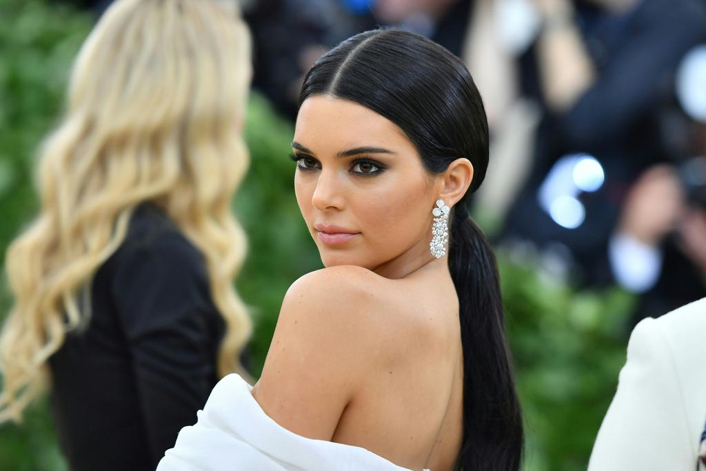 Kendall Jenner Met Gala 2018 Mum Kris Jenner Tried To Fix