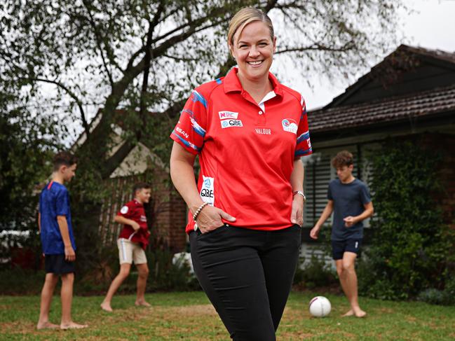 Swifts coach and former Diamond Briony Akle with her kids (LR) Sam (11), Charlie (11), Sebastian (14) and Xavier (4) at her home in Castle Hill on the 6th of February 2020. Photographer: Adam Yip