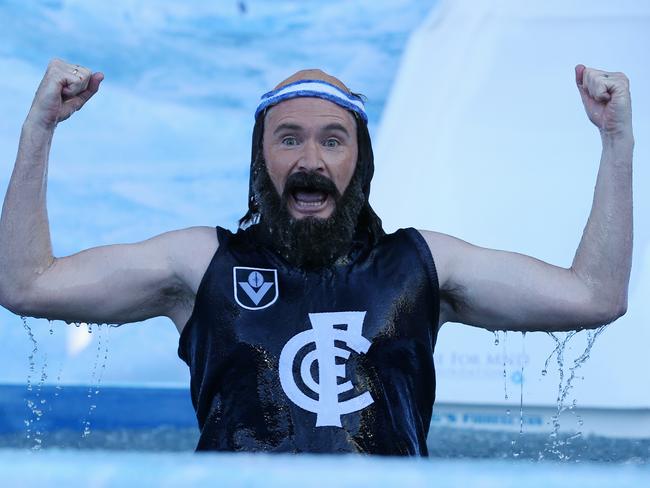 Carlton diehard and comedian Dave Hughes dressed as Bruce Doull. Picture: Michael Klein