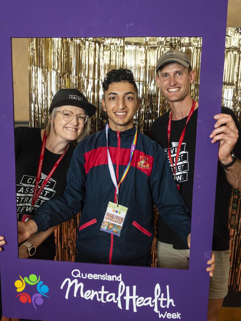 Toowoomba State High School Year 11 student Dilshad Khalaf with Jenny Alchin and Sam Evans of Civic Assist at the TSHS Mental Health Expo, Friday, October 14, 2022. Picture: Kevin Farmer