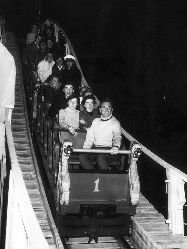 A night trip on the Scenic Railway in 1968. Picture: HWT Library.