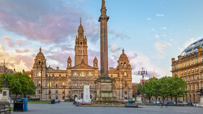 The George Square is in the Center of Glasgow