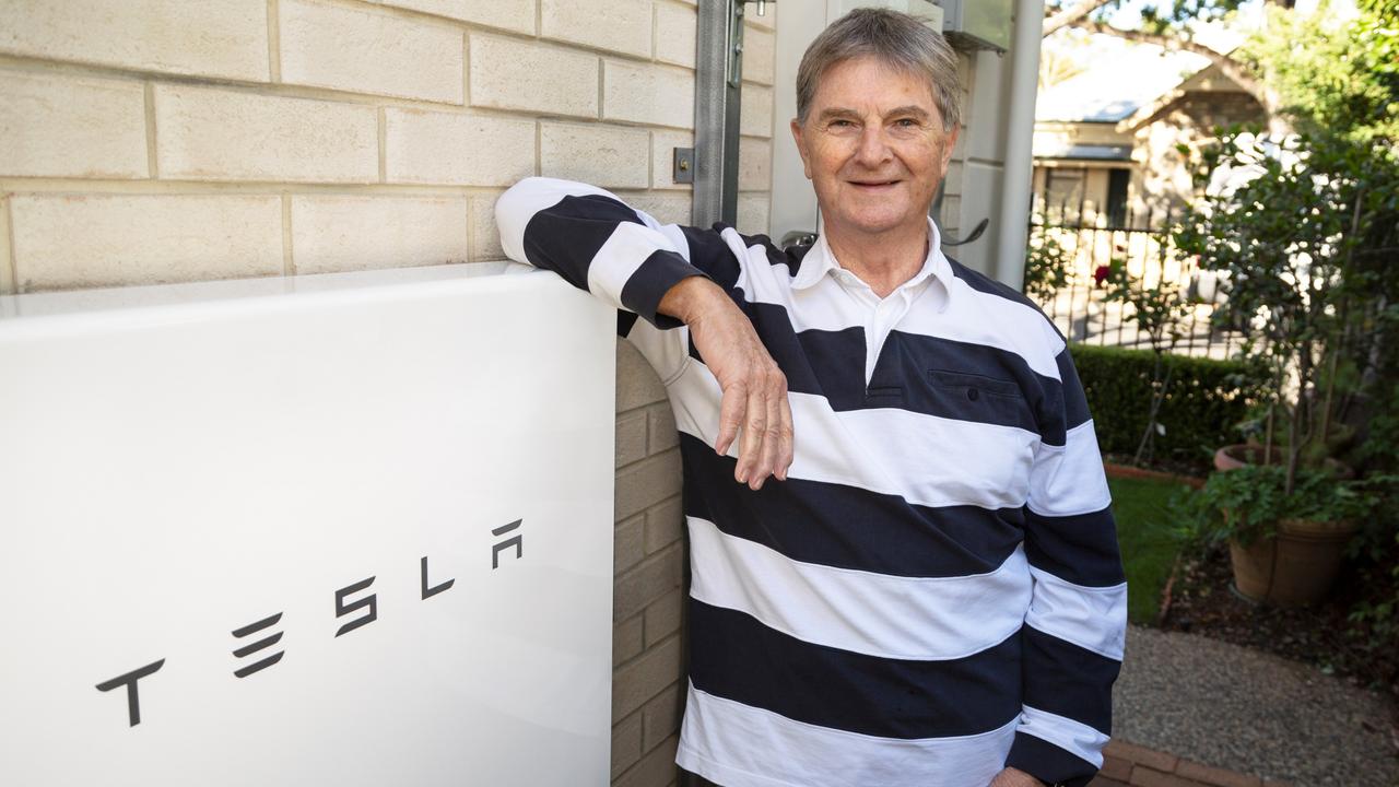 NSW homeowners get up to $1500 to plug their batteries into the grid