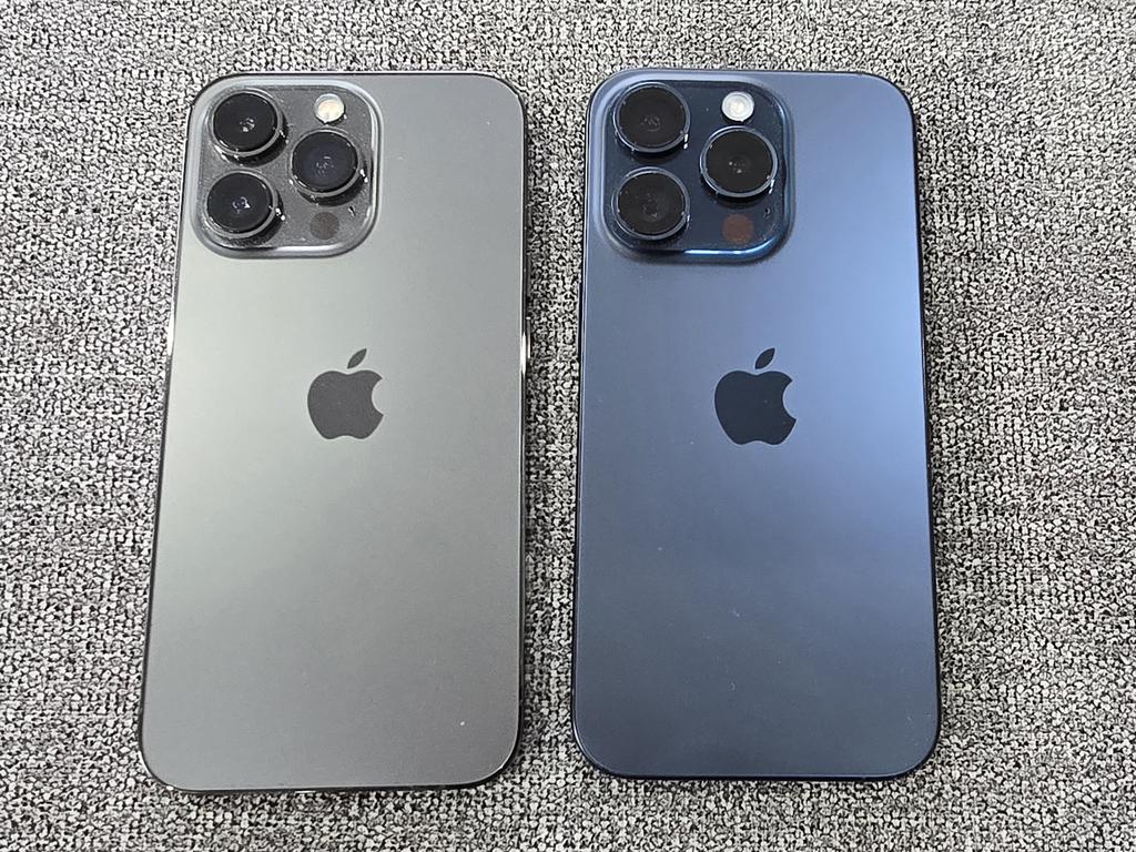 The iPhone 15 Pro (right) is more durable and lightweight than older models. Picture: Lauren Chaplin.