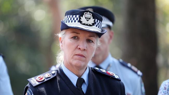 Queensland Police Commissioner Katarina Carroll visiting Binna Burra after the fires. She said the cause of the fires would be investigated. Picture: Nigel Hallett