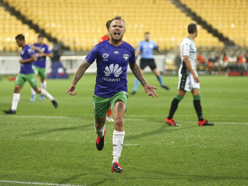 Wellington Phoenix mark capital return with fairytale win over Western  United