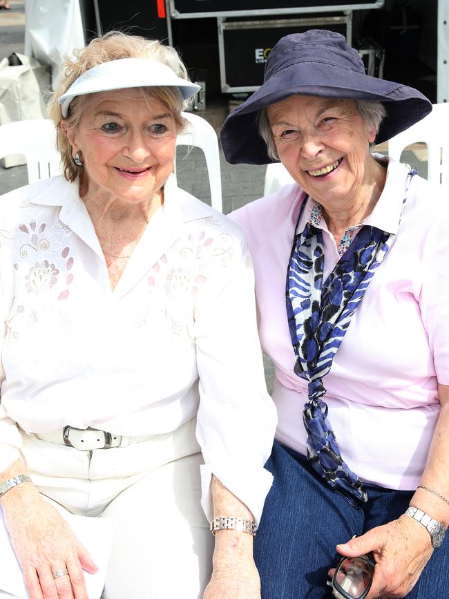 Cherie Christiansen and Gloria Bradley at the 2017 Manly Jazz festival. (AAP/Image Annika Enderborg)