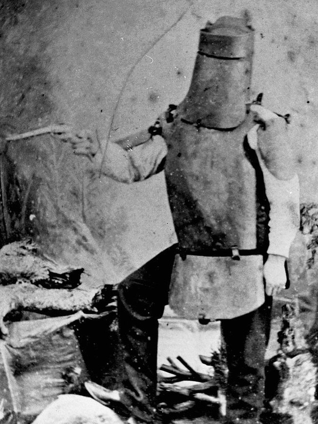 An early, undated image of bushranger Ned Kelly in his armour.