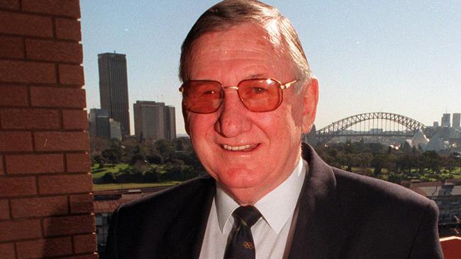 Norman “Nugget” May, the late, great voice of the ABC would be turning in his grave with news the national broadcaster is not covering the Tokyo Olympics.