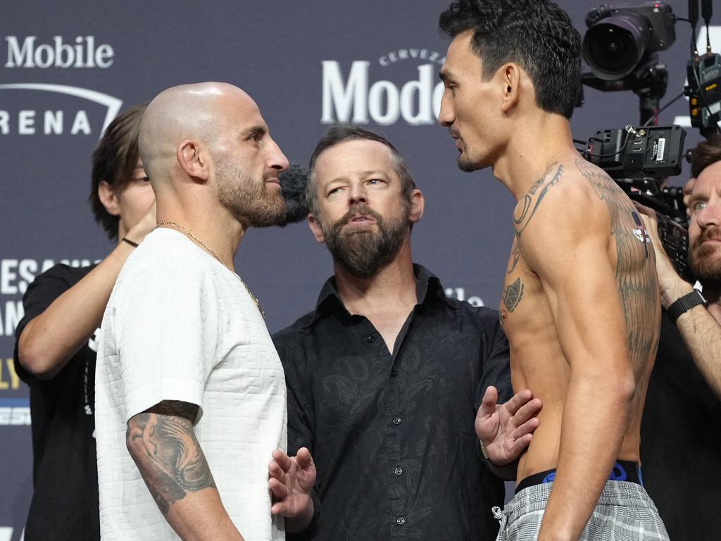 Watch UFC 276 live on Main Event at Kayo Volkanovski v Holloway