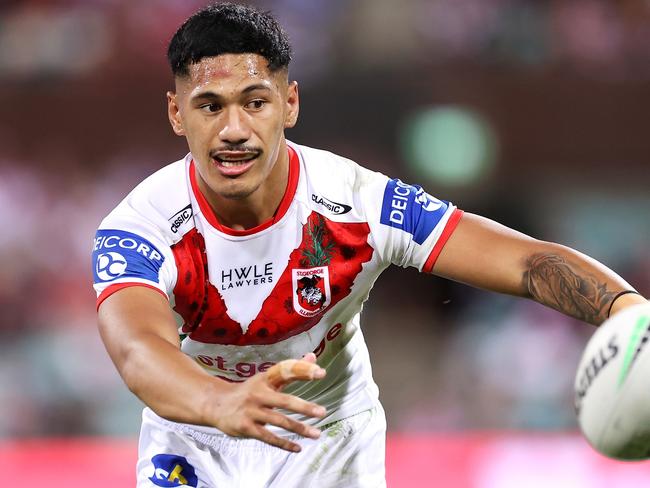 SYDNEY, AUSTRALIA - APRIL 25:  Talatau Amone of the Dragons passes during the round seven NRL match between the St George Illawarra Dragons and the Sydney Roosters at Sydney Cricket Ground, on April 25, 2022, in Sydney, Australia. (Photo by Mark Kolbe/Getty Images)