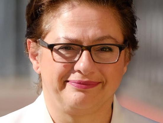 Former Liberal frontbencher Sophie Mirabella (left) arrives at Wangaratta Magistrates Court, Wangaratta, Victoria, Friday, April 27, 2018. Sophie Mirabella is suing regional newspaper editor and former ABC broadcaster Libby Price for defamation over an article that claimed she pushed her political opponent Cathy McGowan out of a photo opportunity. (AAP Image/ Simon Dallinger) NO ARCHIVING