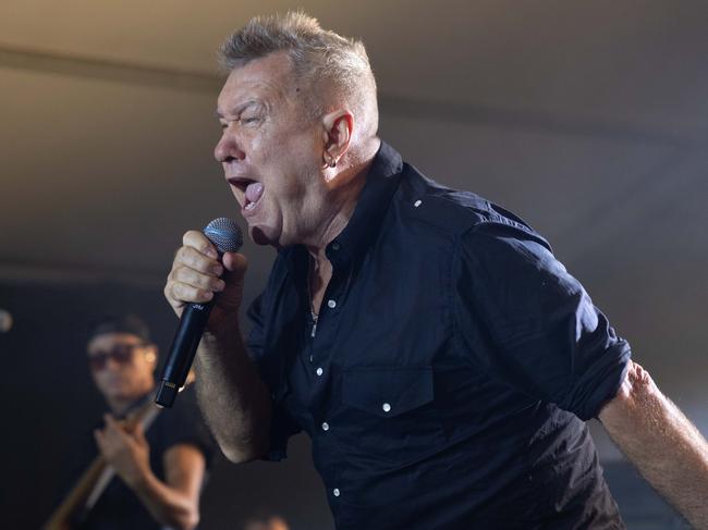 Jimmy Barnes’ defiant return to the stage after health battle