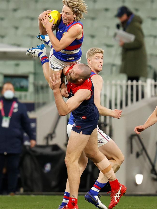 Cody Weightman flying high for the Bulldogs.