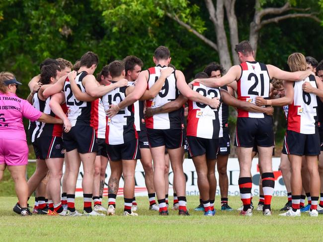 Southern Districts gather against Nightcliff in Round 6. Picture: Tymunna Clements / AFLNT Media.