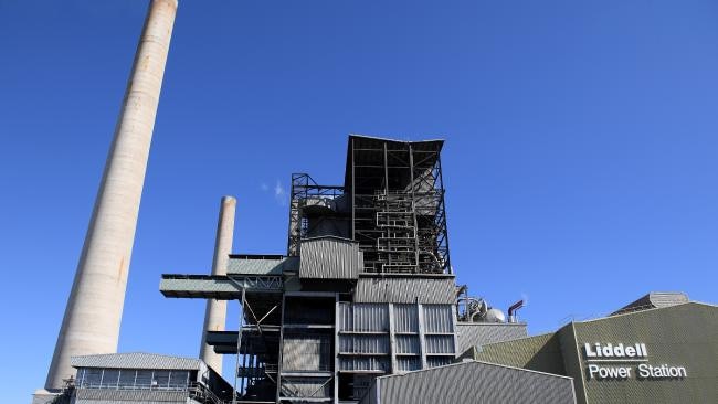 Liddell Power Station in Muswellbrook. (AAP Image/Dan Himbrechts)