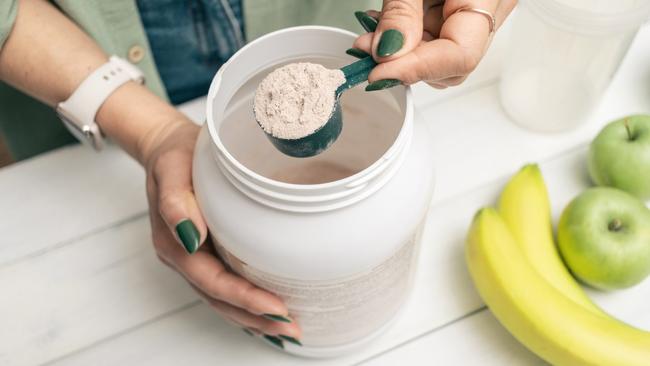 IF YOU WANT TO RAMP UP TO 10KMFuel up to go furtherAs the volume of your training increases, your fuel becomes even more important. “Many people either neglect their nutrition or significantly under-eat before running, worried about how it might affect them,” says Advanced Sports Dietitian Jess Spendlove. “It's essential to start small with the right type of fuel, a 'primer', and gradually get your body accustomed to eating before running, just as you would progressively increase your running to improve your speed and endurance.” Aim for 20-30 grams of carbs at least 30 minutes before you hit start on Strava, with options like a banana, four pieces of dried apple or apricots or a slice of toast with jam or honey. “Post-run refuelling goals are to replace what you've expended, repair muscle damage and rehydrate to optimise your recovery,” Spendlove says. “Incorporating quality carbohydrates and around 20-40g of protein is crucial for muscle repair and replenishing energy stores.”