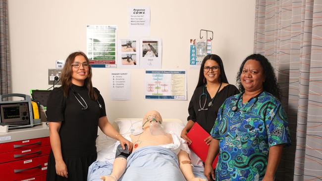 Left to right: Keara Mack, Sophie L'Estrange and Kassandra Bonner-Waia of Flinders University.