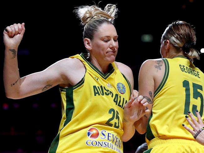 Lauren Jackson prepares to tackle Japan. Picture: Getty Images