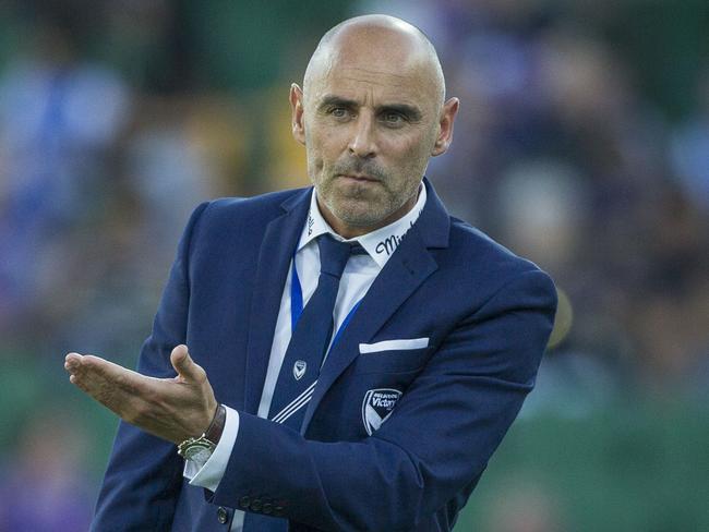 Melbourne Victory's head coach, Kevin Muscat during the A-League match between the Perth Glory and the Melbourne Victory at nib Stadium in Perth, on Saturday, Jan. 21, 2017. Glory won the match 2-1.(AAP Image/Tony McDonough NO ARCHIVING, EDITORIAL USE ONLY