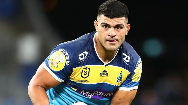 GOLD COAST, AUSTRALIA - MARCH 31: David Fifita of the Titans runs the ball during the round four NRL match between the Gold Coast Titans and the Wests Tigers at Cbus Super Stadium, on March 31, 2022, in Gold Coast, Australia. (Photo by Chris Hyde/Getty Images)