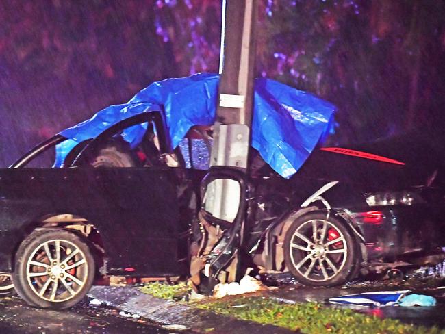 INVESTIGATION: The scene of the crash involving a ute on Golf Links Drive, Buderim. Picture: Patrick Woods.