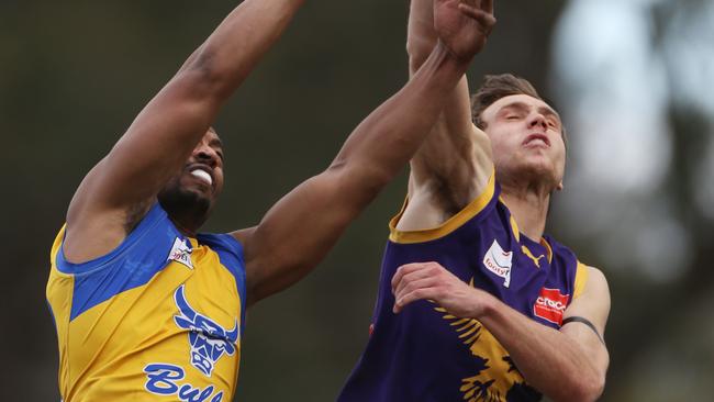 Shane Davidson (right) playing for Vermont. Picture: Stuart Milligan