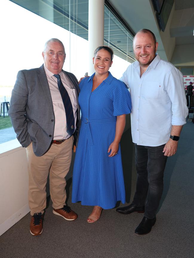 MELBOURNE, AUSTRALIA - MARCH 15 2024 Ray Cullen, Abby Scanlan, and Sean Cullen attend the 2024 Pakenham Cup Picture: Brendan Beckett