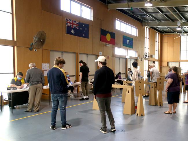 Voters line up to cast their ballot at the 2022 election. Picture: Steve Pohlner