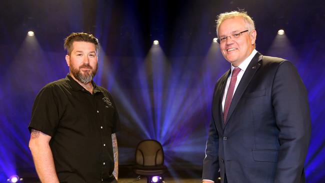 Prime Minister Scott Morrison meeting with Dave Jackson from Creative Productions Australia at Molendinar last month. Picture: Richard Gosling