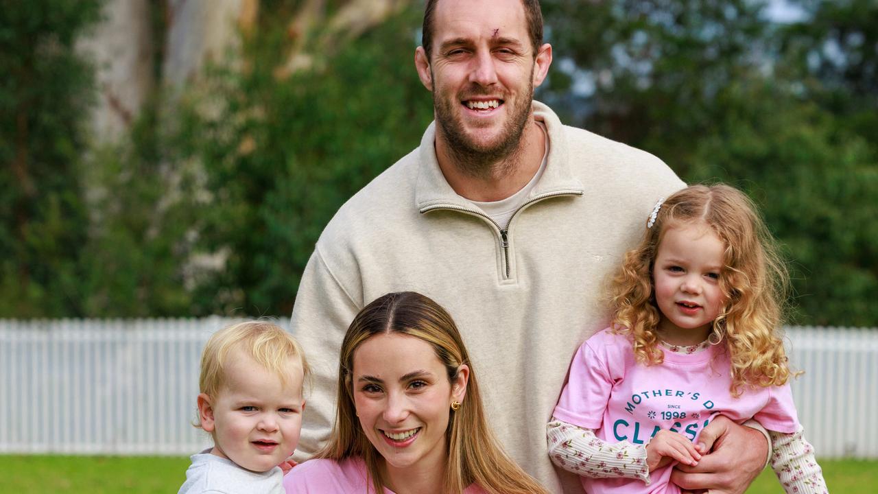 Panthers star and partner prepare to paint the town pink