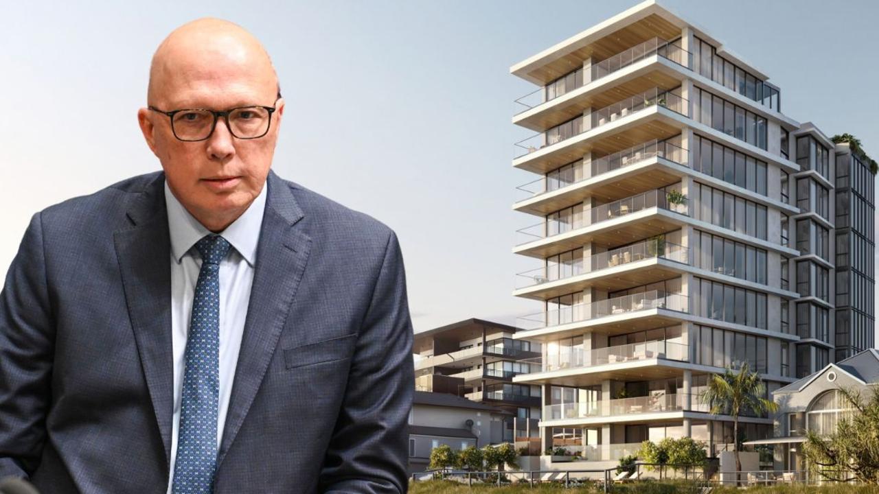 A 40m crane on a site adjoining a Gold Coast beachfront mansion previously owned by federal opposition leader Peter Dutton is being taken down after legal action.